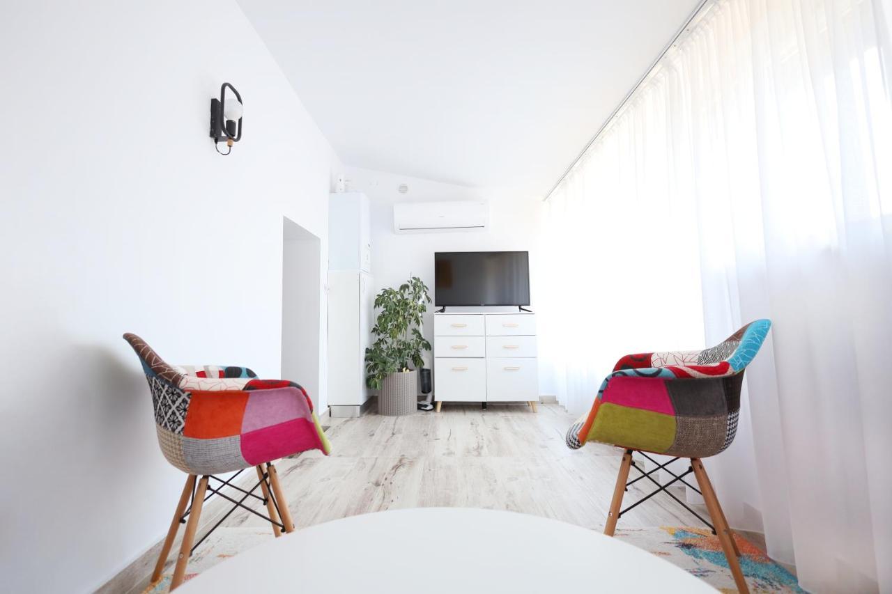 Apartament Patrick Gura Humorului Exterior foto